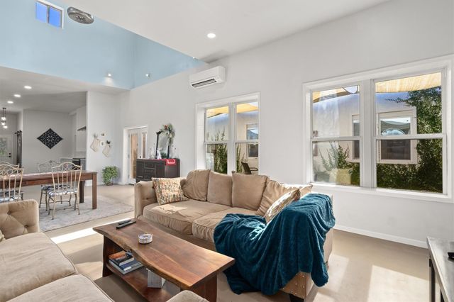 4992 Fm 1624, Lexington, TX 78947