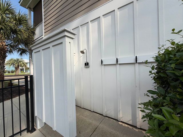 164 Lake Pointe Dr., Murrells Inlet, SC 29576