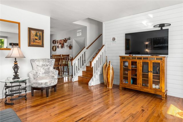 728 Aronson Ave, Billings, MT 59105