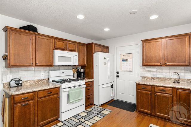728 Aronson Ave, Billings, MT 59105