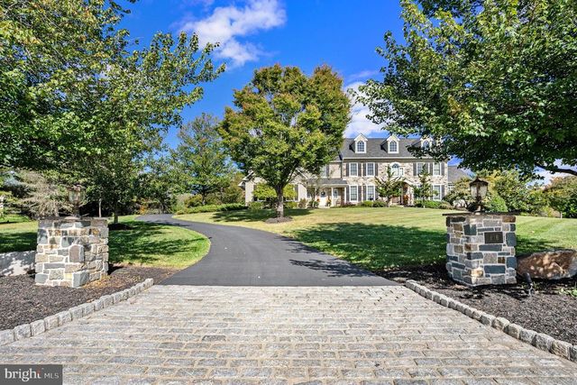 876 ASHBOURNE WAY, Schwenksville, PA 19473