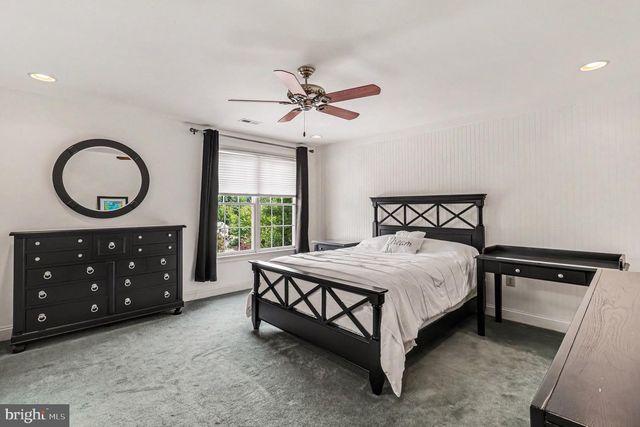 876 ASHBOURNE WAY, Schwenksville, PA 19473