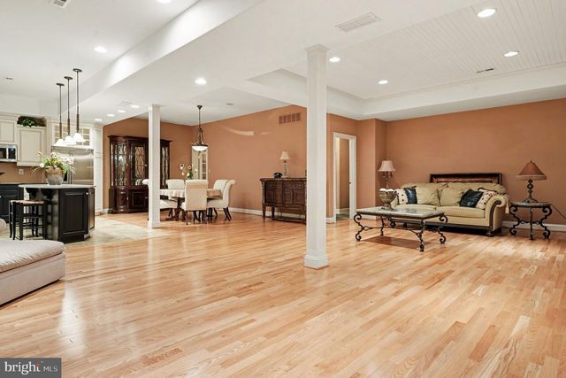 876 ASHBOURNE WAY, Schwenksville, PA 19473