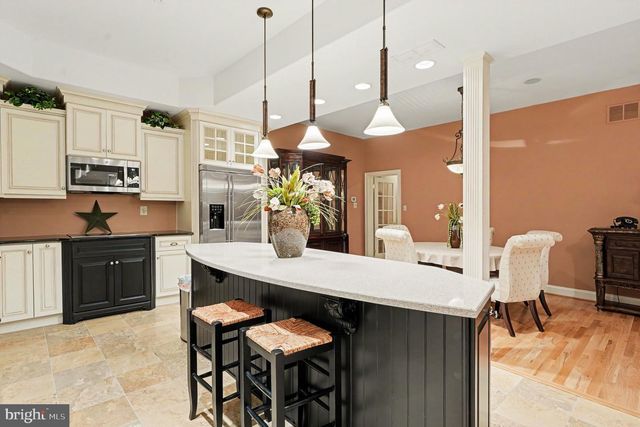 876 ASHBOURNE WAY, Schwenksville, PA 19473