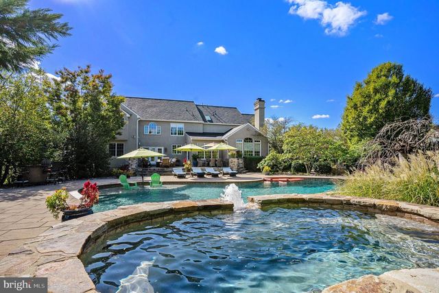 876 ASHBOURNE WAY, Schwenksville, PA 19473