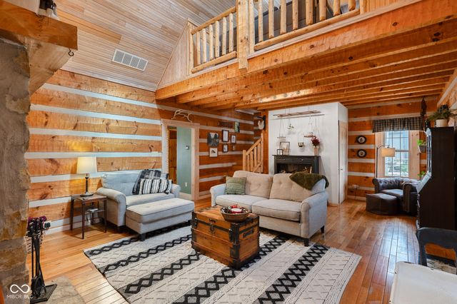 6012 Summers Place Trail, Nashville, IN 47401