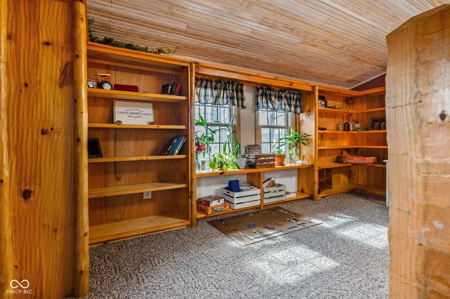 6012 Summers Place Trail, Nashville, IN 47401