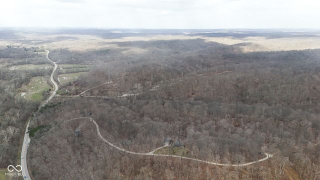 6012 Summers Place Trail, Nashville, IN 47401