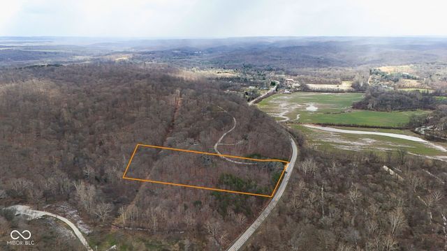 6012 Summers Place Trail, Nashville, IN 47401