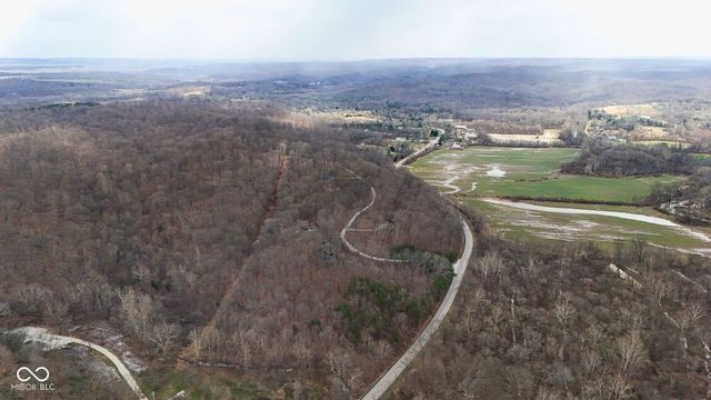 6012 Summers Place Trail, Nashville, IN 47401