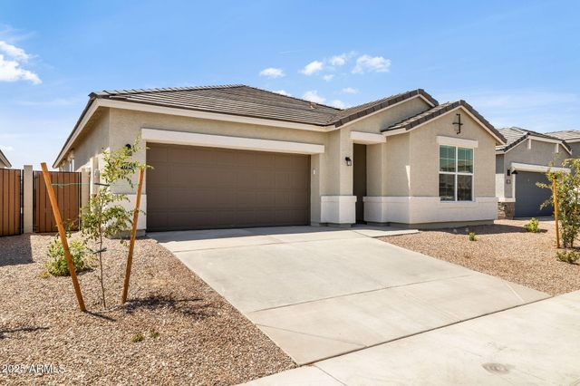 17668 W ONYX Avenue, Waddell, AZ 85355