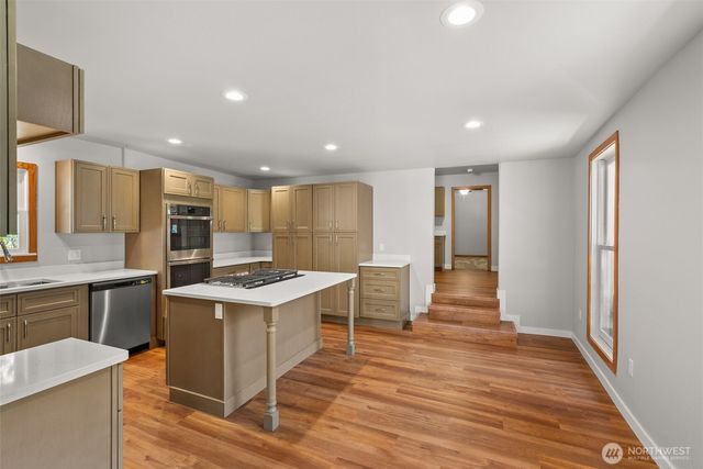 259 10 Tooley Rd, Toledo, WA 98591