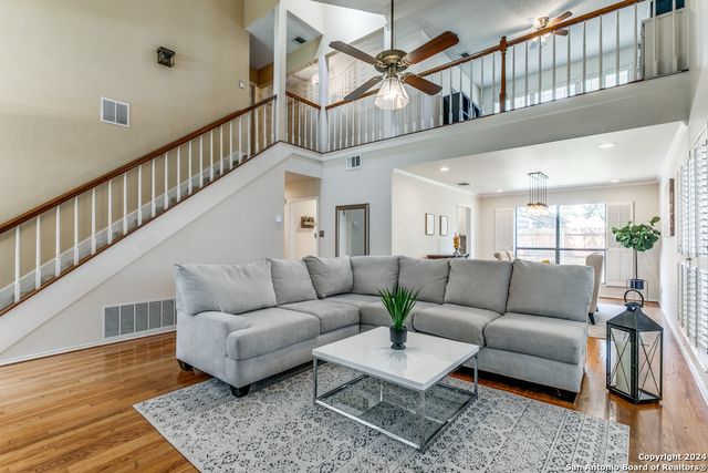 1107 River Vista West, San Antonio, TX 78216