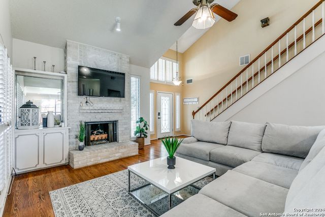 1107 River Vista West, San Antonio, TX 78216