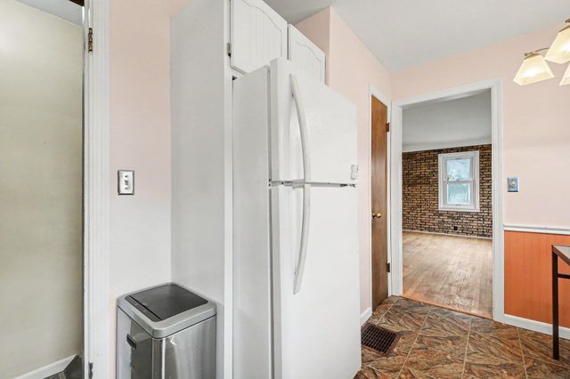 718 Buckingham Street SW, Wyoming, MI 49509