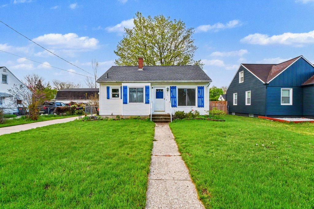718 Buckingham Street SW, Wyoming, MI 49509
