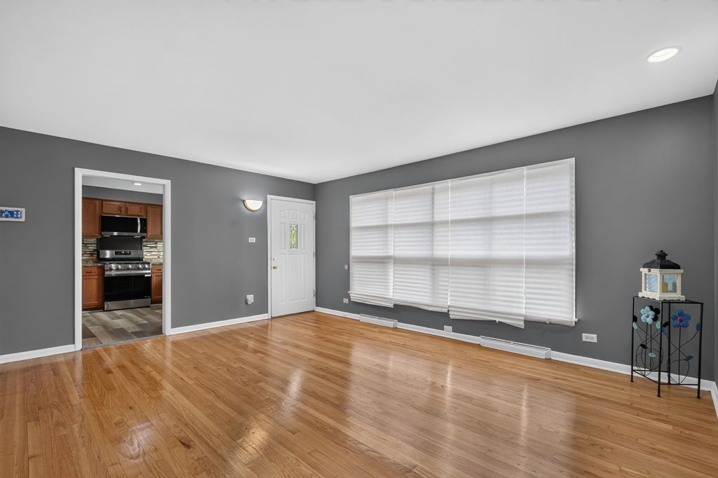 2752 Tennyson Place, Hazel Crest, IL 60429 — photo 5