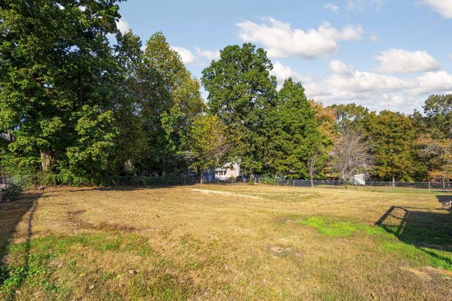 8805 Shady Wood Lane, Hixson, TN 37343