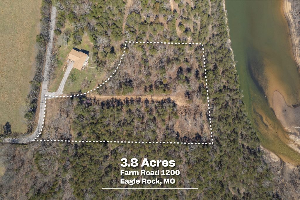 000 Farm Road 1200, Eagle Rock, MO 65641