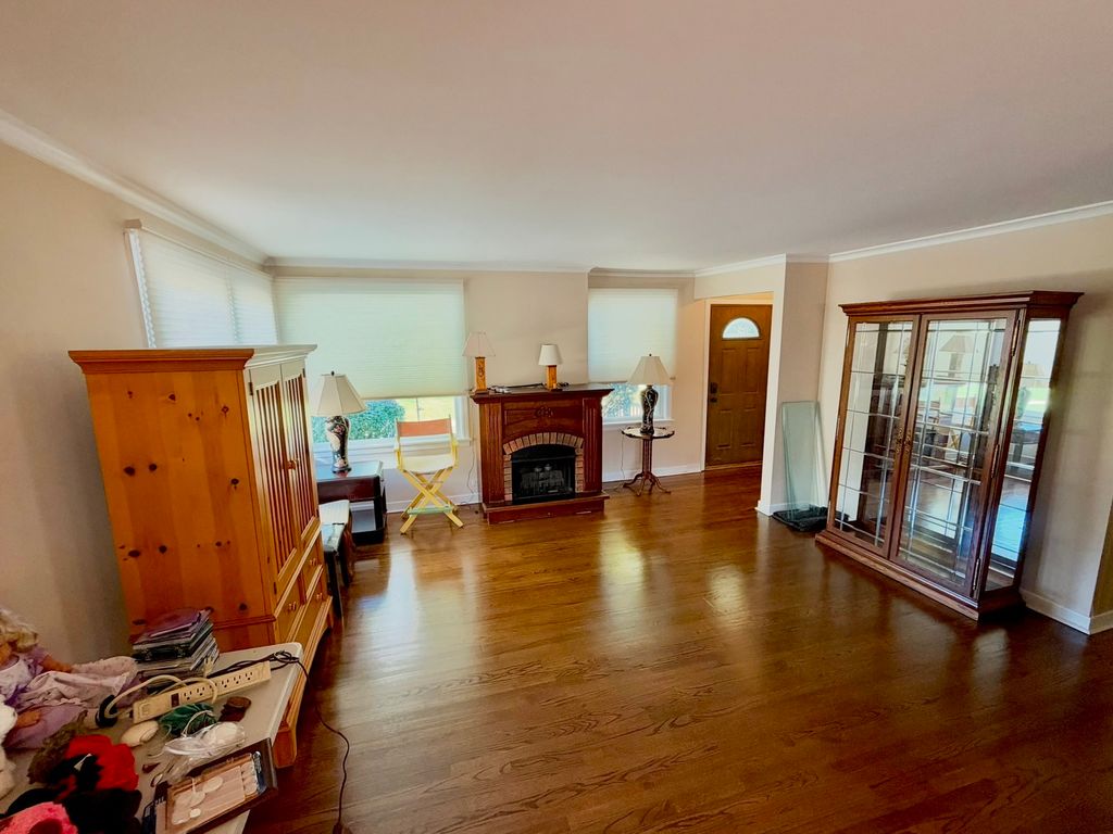 10513 Dorchester Street, Westchester, IL 60154 — photo 2
