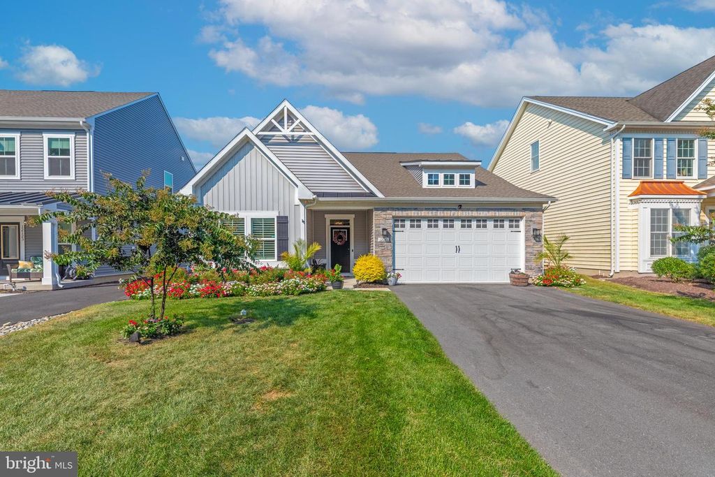 12125 SNUG HARBOR RD, Berlin, MD 21811