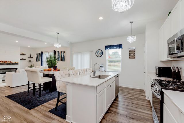 7826 Hillway Drive, Indianapolis, IN 46113