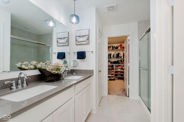 7826 Hillway Drive, Indianapolis, IN 46113