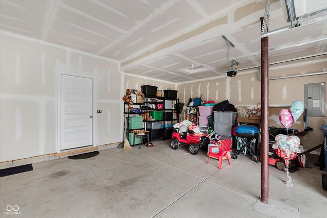 7826 Hillway Drive, Indianapolis, IN 46113