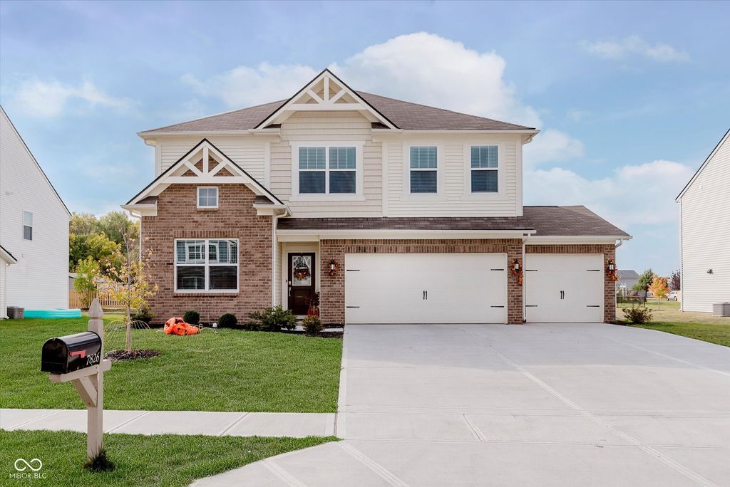 7826 Hillway Drive, Indianapolis, IN 46113