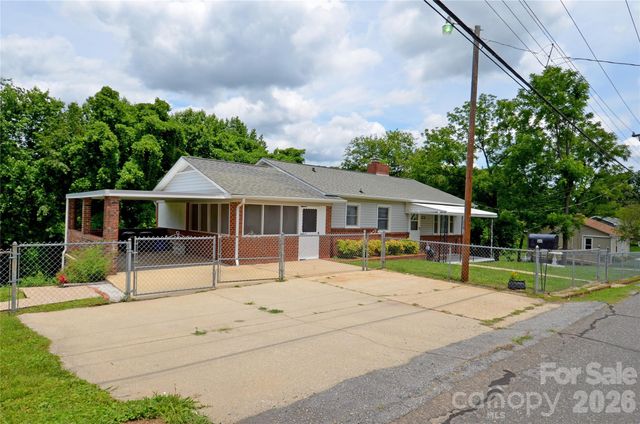 309 Morehead Road, Marion, NC 28752