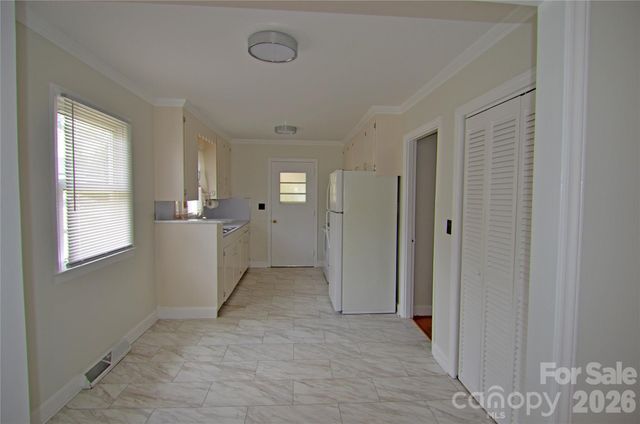 309 Morehead Road, Marion, NC 28752