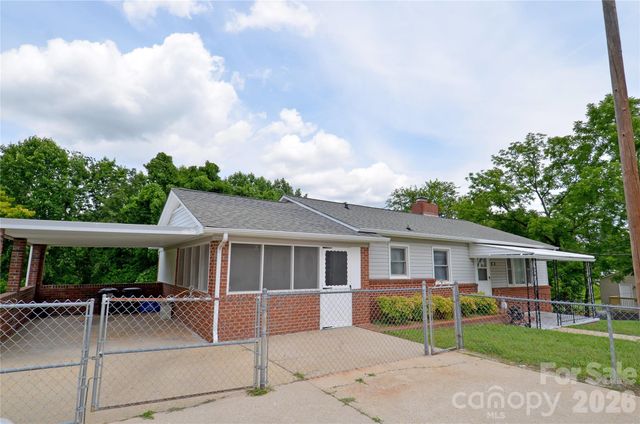 309 Morehead Road, Marion, NC 28752