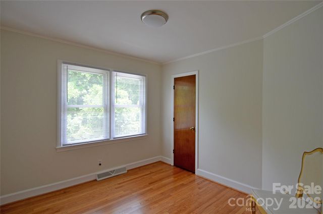309 Morehead Road, Marion, NC 28752