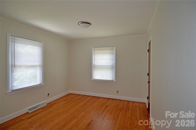 309 Morehead Road, Marion, NC 28752