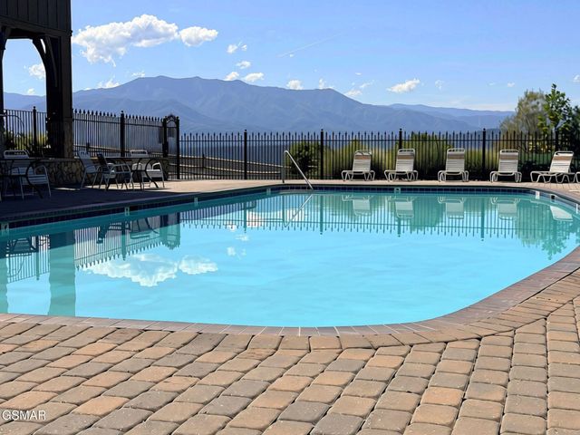 2310 Top of The World Drive, Sevierville, TN 37876