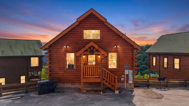 2310 Top of The World Drive, Sevierville, TN 37876