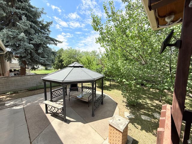 6246 S LORREEN DR, Murray, UT 84121