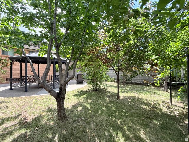 6246 S LORREEN DR, Murray, UT 84121