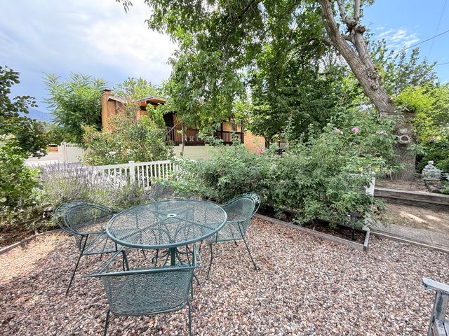 6246 S LORREEN DR, Murray, UT 84121