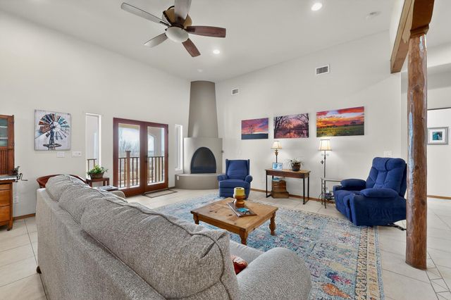 1521 Valley View Drive SW, Los Lunas, NM 87031