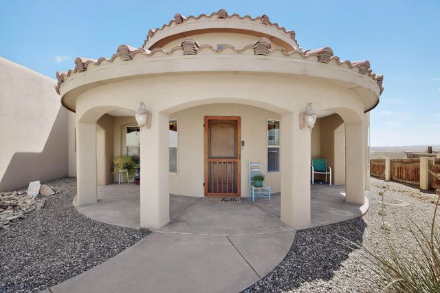 1521 Valley View Drive SW, Los Lunas, NM 87031