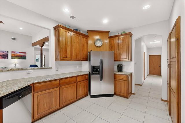 1521 Valley View Drive SW, Los Lunas, NM 87031