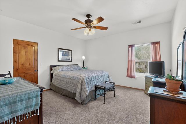 1521 Valley View Drive SW, Los Lunas, NM 87031