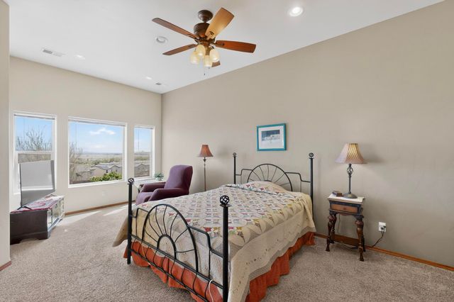 1521 Valley View Drive SW, Los Lunas, NM 87031
