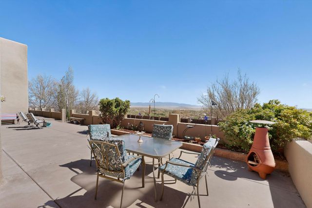 1521 Valley View Drive SW, Los Lunas, NM 87031