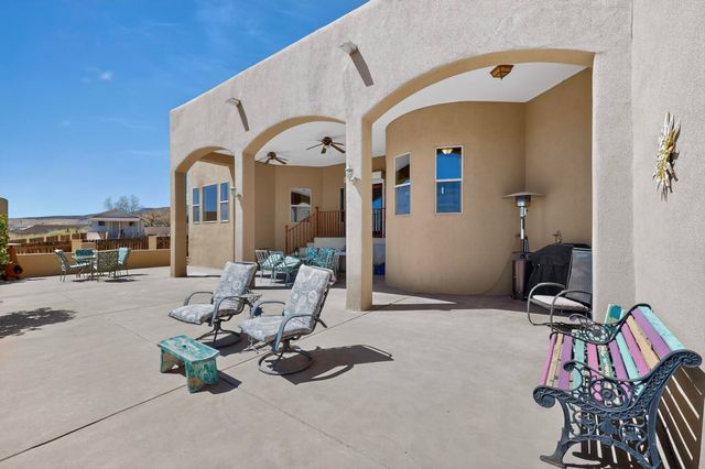 1521 Valley View Drive SW, Los Lunas, NM 87031
