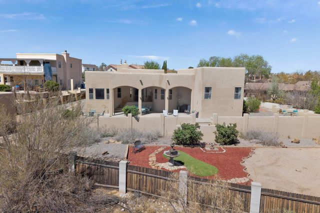 1521 Valley View Drive SW, Los Lunas, NM 87031