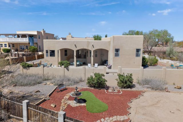 1521 Valley View Drive SW, Los Lunas, NM 87031