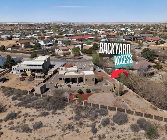 1521 Valley View Drive SW, Los Lunas, NM 87031
