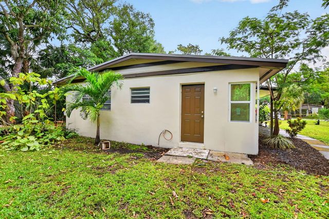 314 SW 1st Street, Boca Raton, FL 33432